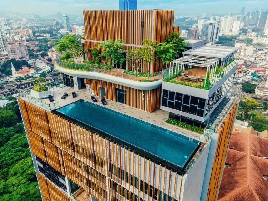 Klcc Towerviewsty5Pax At Ceylonzsuites Kuala Lumpur Exterior photo